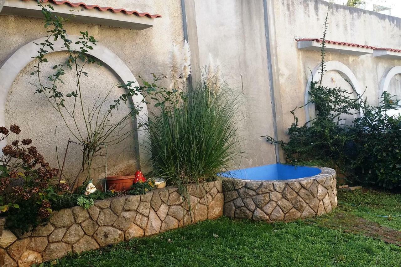 Guarda alla vita Njivice Esterno foto