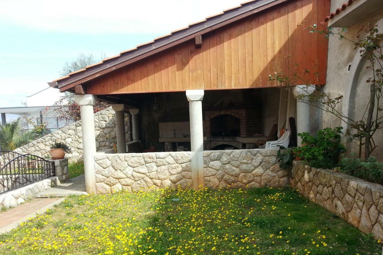 Guarda alla vita Njivice Esterno foto